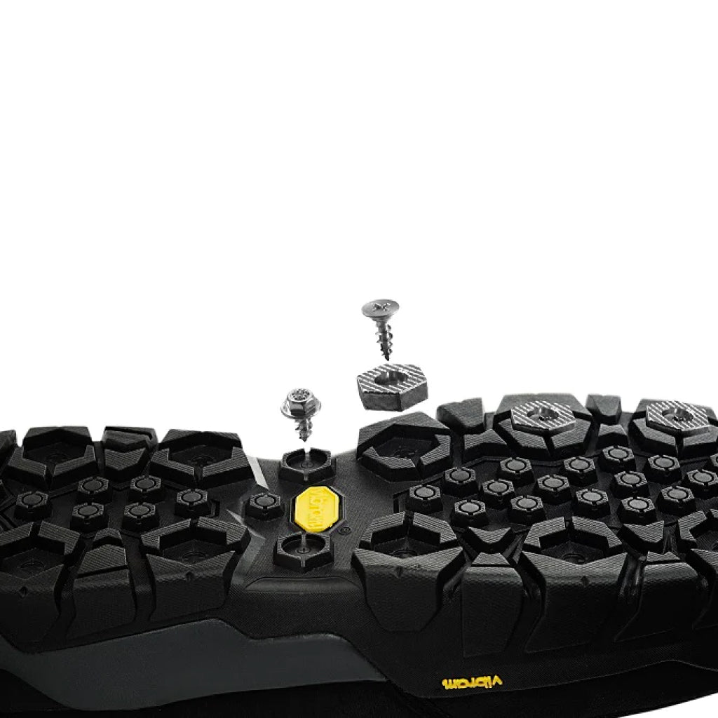 Grundens Hexagrip Alloy Cleat &amp; Carbide Stud Puck Pack